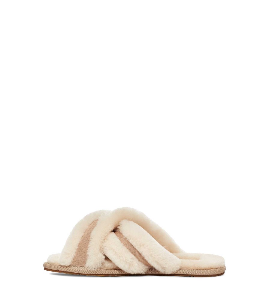 Femme UGG Pantoufles | Scuffita Sable